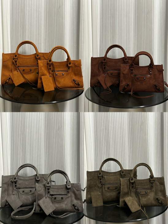 Picture of Balenciaga Handbags _SKUfw206732349fw